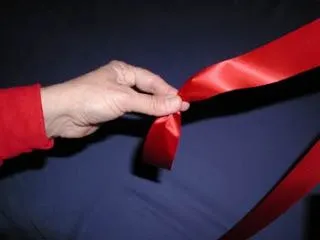 ARTE Y HOBBY EN CASA: como hacer un moño en cinta ARTE Y HOBBY EN CASA: como hacer un moño en cinta