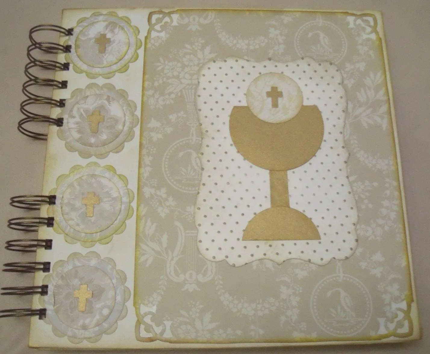 ARTE KRUSAY : Scrapbook Album Primera Comunion