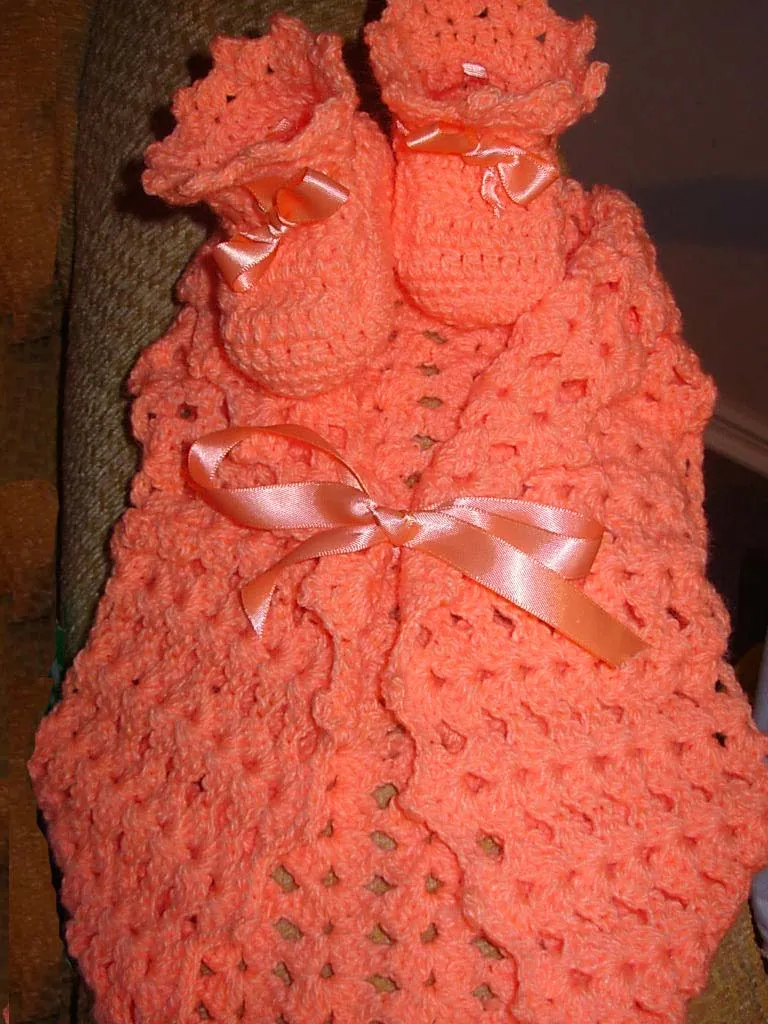 EL ARTE DE TEJER: SAQUITO DE BEBE A CROCHET - BOLERO Y ZAPATITO DE ... EL ARTE DE TEJER: SAQUITO DE BEBE A CROCHET - BOLERO Y ZAPATITO DE ...