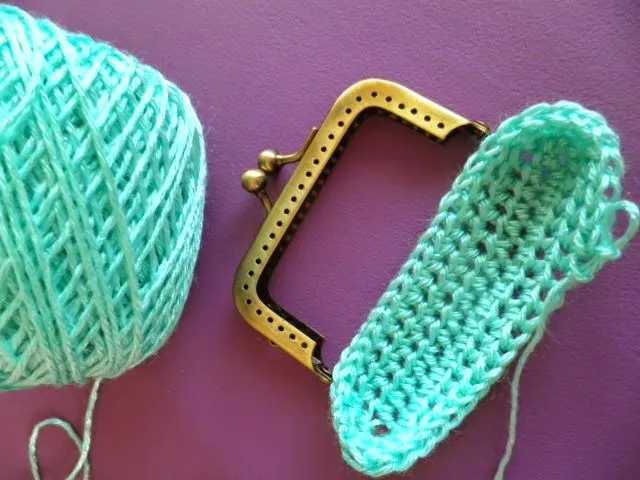 ARTES-ANAS: BOQUILLA CUADRADA PARA TU MONEDERO CROCHET