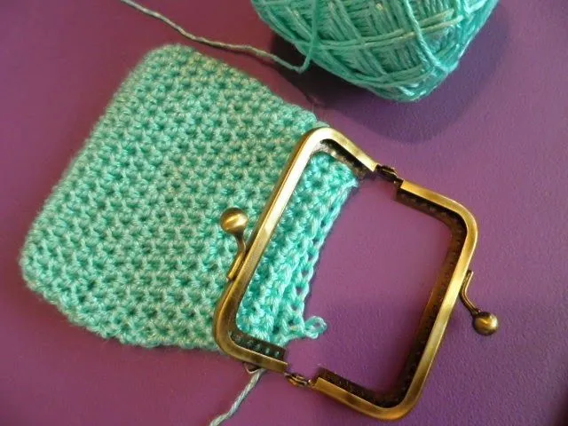 ARTES-ANAS: BOQUILLA CUADRADA PARA TU MONEDERO CROCHET ARTES-ANAS: BOQUILLA CUADRADA PARA TU MONEDERO CROCHET