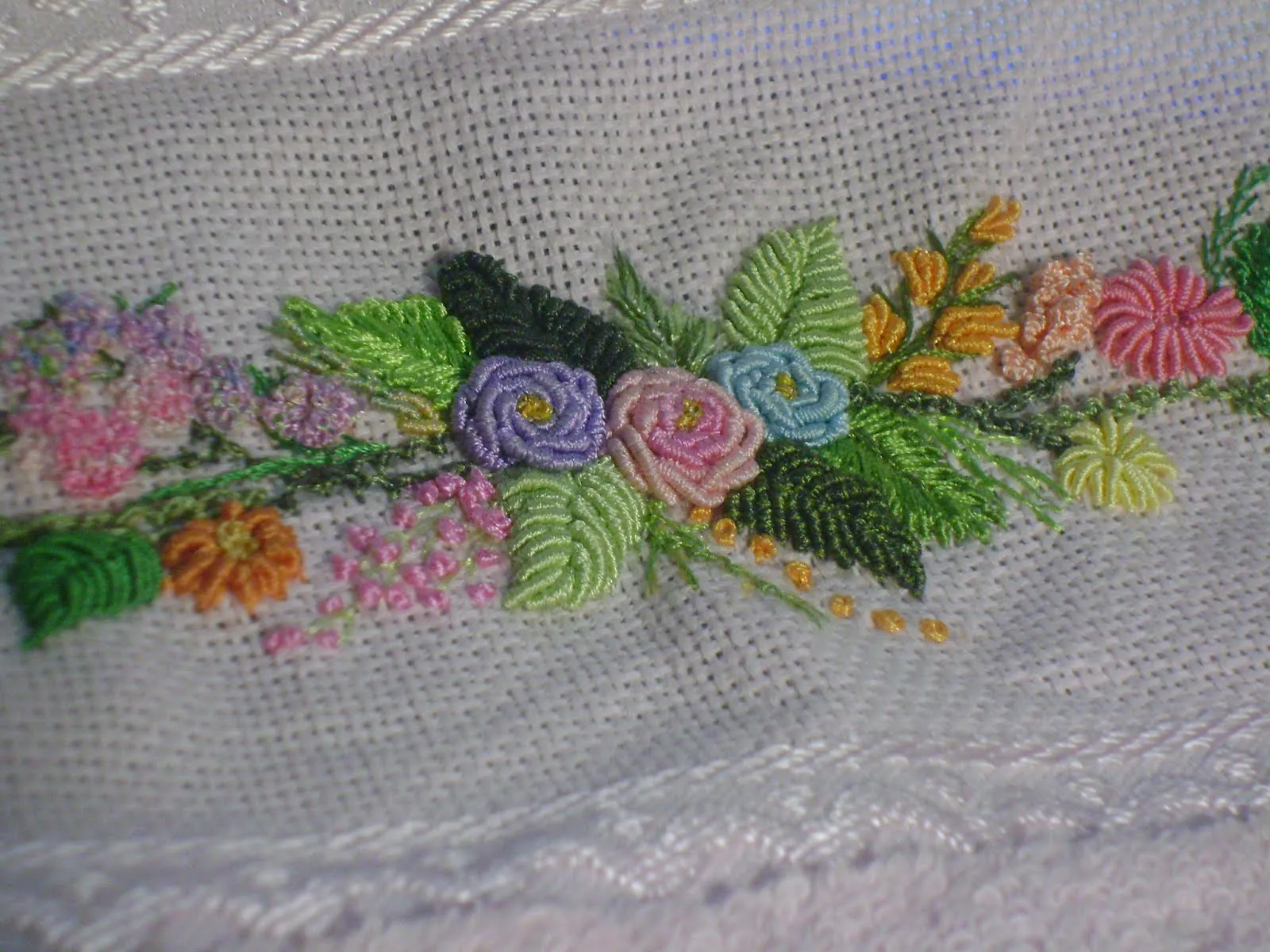 Bordado de rococo - Imagui