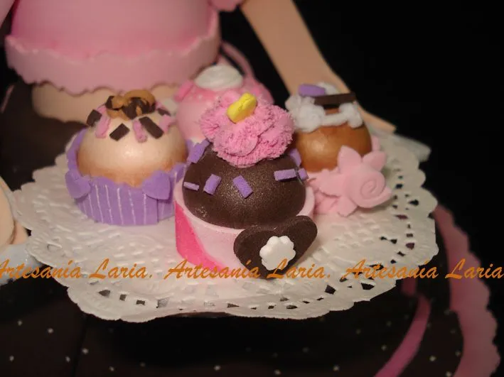 Artesanía Laria: muñeca cupcakes fresa y chocolate - muffins ... Artesanía Laria: muñeca cupcakes fresa y chocolate - muffins ...