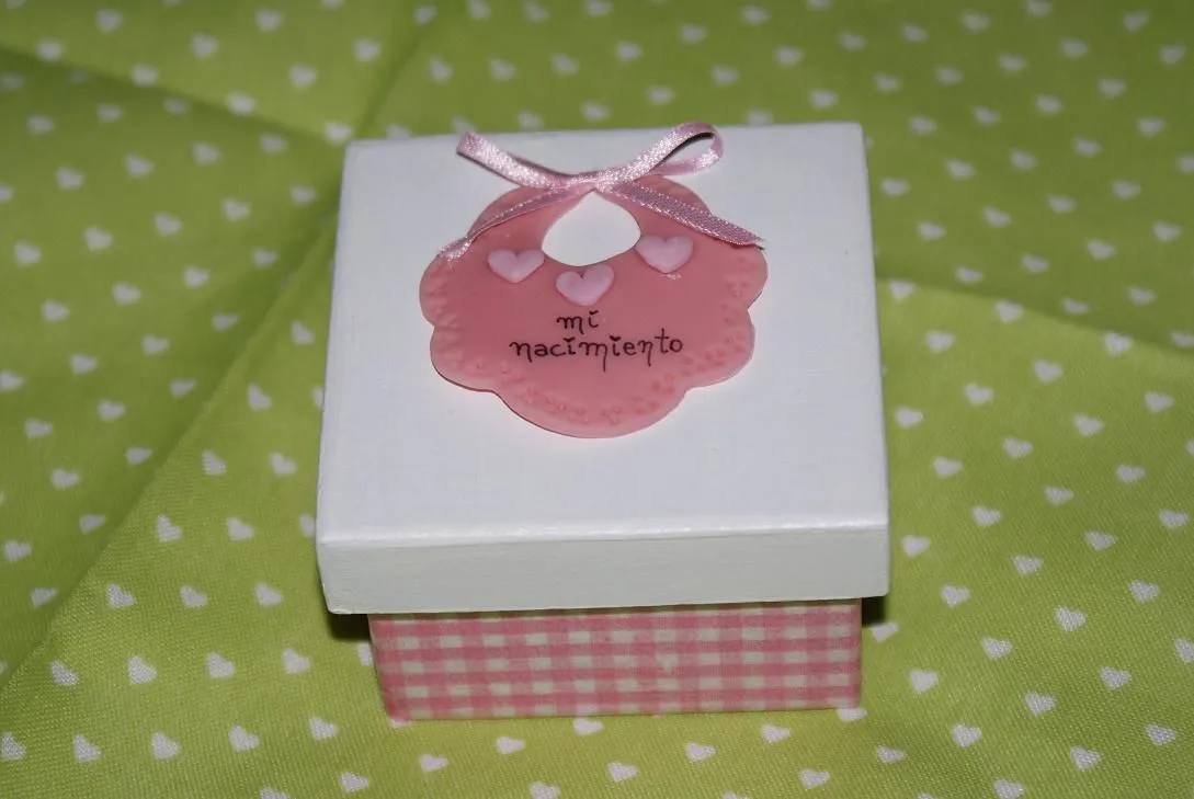 Artesanias Arwen: Souvenir de nacimiento