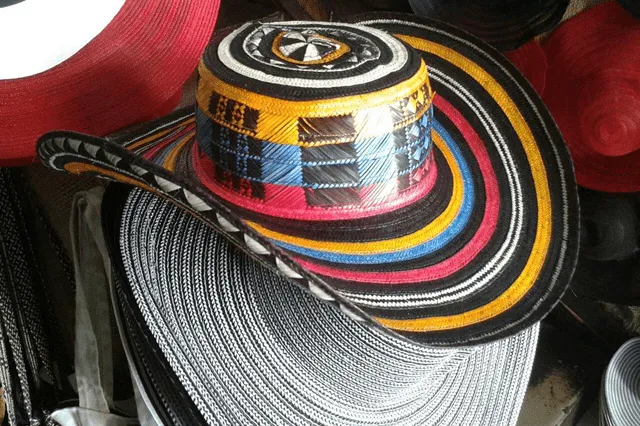 Artesanías Autenticas Colombianas: Catalogo Artesanías Wayuu ...