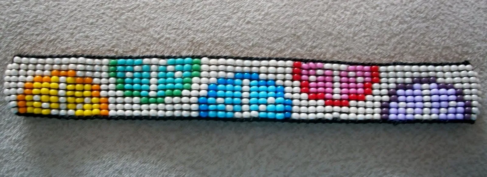 ARTESANIAS ¨¨* KIMZA*¨¨: MANILLAS EN MOSTACILLA
