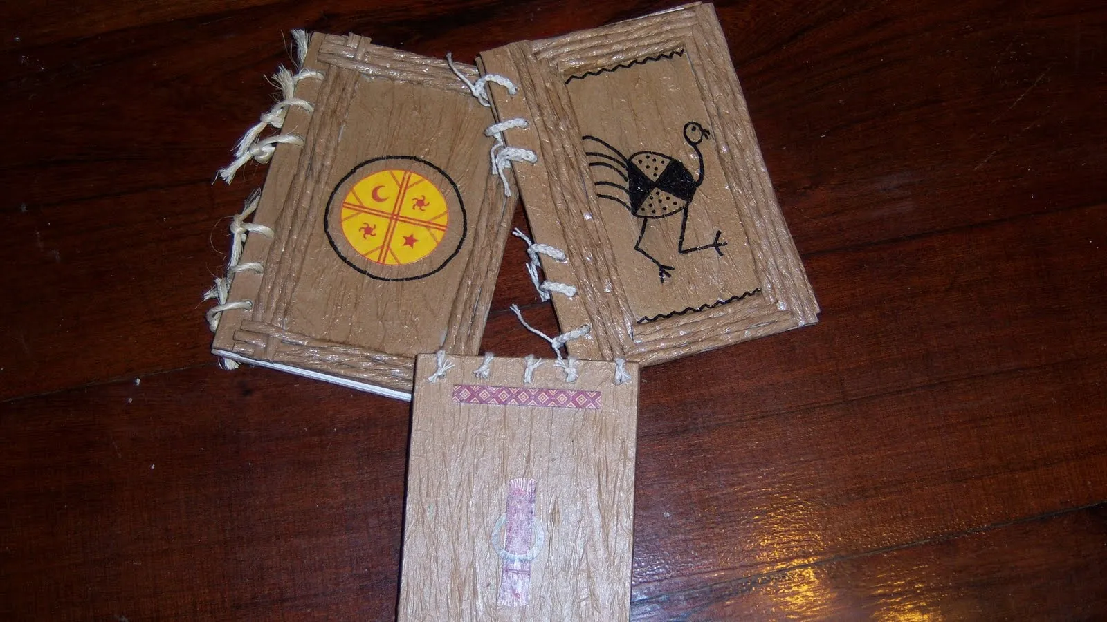 Artesanias en Papel: julio 2010