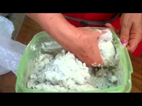 Cómo hacer artesanías con papel reciclado - YouTube Cómo hacer artesanías con papel reciclado - YouTube