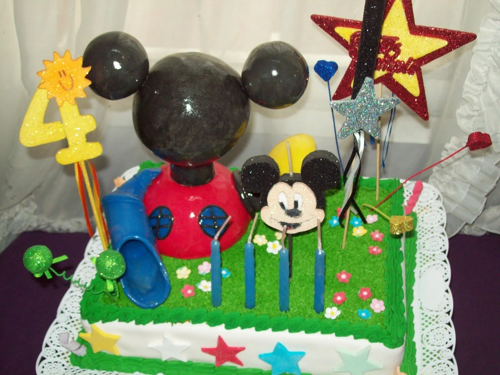 Artesanías en Porcelana fría ChulitaMora: Casa de Mickey Mouse Artesanías en Porcelana fría ChulitaMora: Casa de Mickey Mouse