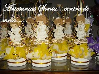 Artesanias Sonia: Centro de mesa para primera Comunión