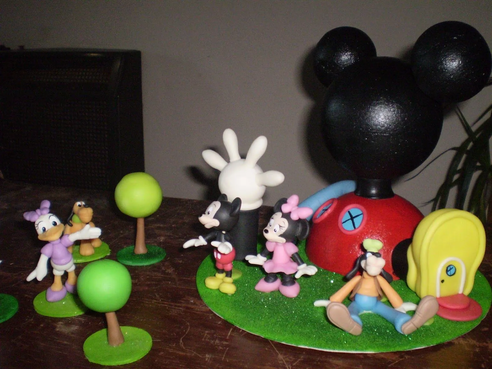 Artesanias Virginia..: la casa de mickey mouse Artesanias Virginia..: la casa de mickey mouse