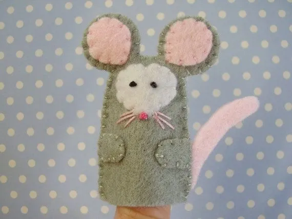 Artículos similares a Ratón títeres de dedo - fieltro en Etsy Artículos similares a Ratón títeres de dedo - fieltro en Etsy