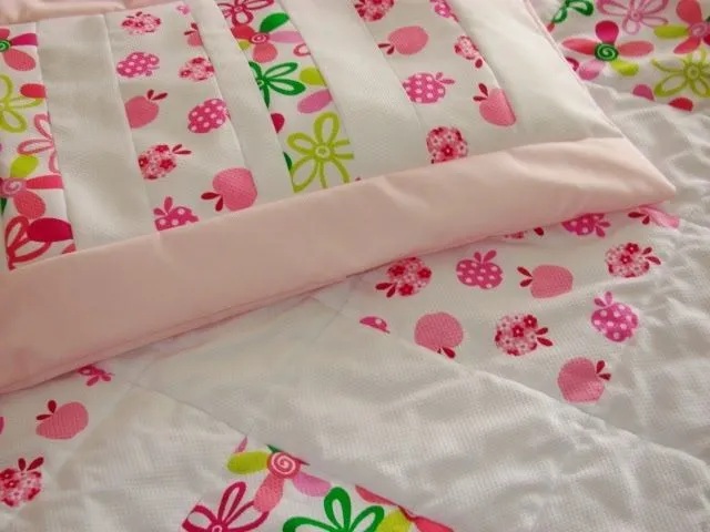 ARTS AND CRAFTS: COLCHA E ALMOFADA ARTS AND CRAFTS: COLCHA E ALMOFADA