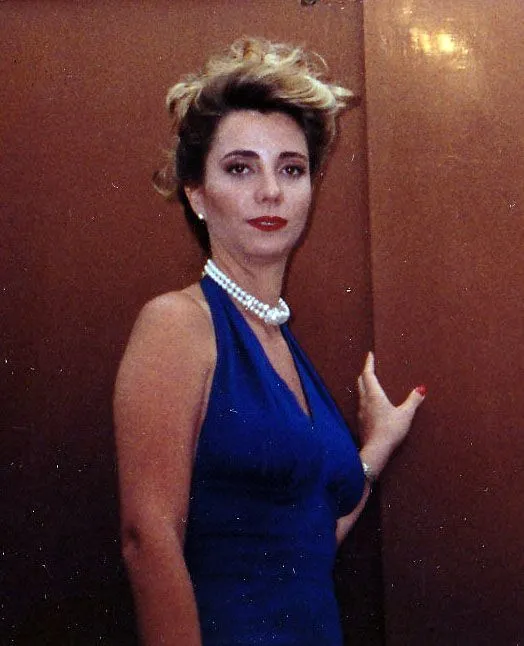 Mi Atelier de Costura: Vestido de Fiesta Azul Rey o Eléctrico