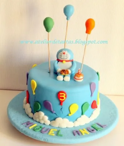 Atelier de Tartas: Tarta Fondant Cumpleaños Doraemon Atelier de Tartas: Tarta Fondant Cumpleaños Doraemon