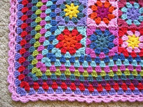 Attic24: Granny Blanket Edging
