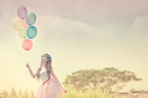 August,15th, 2012. - It's a girl diaries.