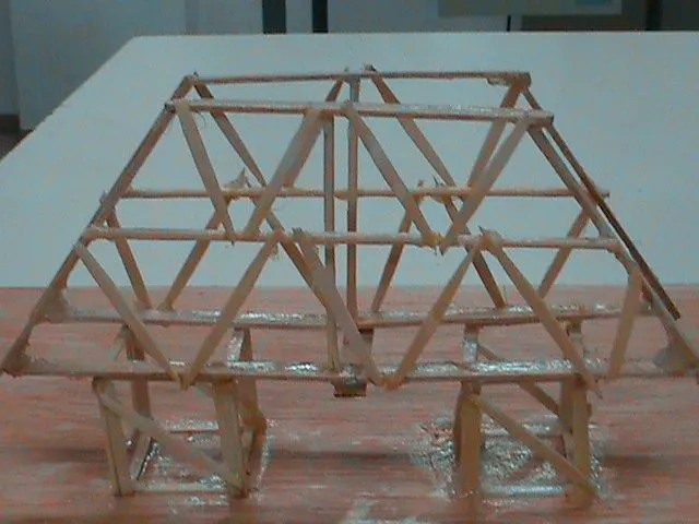 AULA DE TECNOLOGÍAS: Construcción de estructuras en el taller I