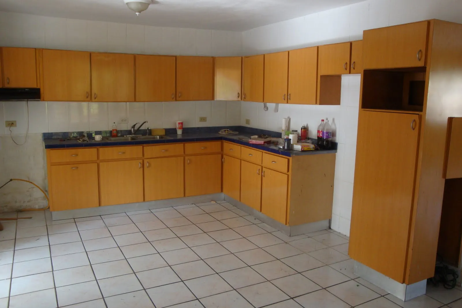 AULI REAL ESTATE: TEL. (787) 449-9800 / FAX. (787) 200-9145: abril ... AULI REAL ESTATE: TEL. (787) 449-9800 / FAX. (787) 200-9145: abril ...