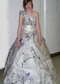 Aventuras creativas: Vestido hecho de material reciclado