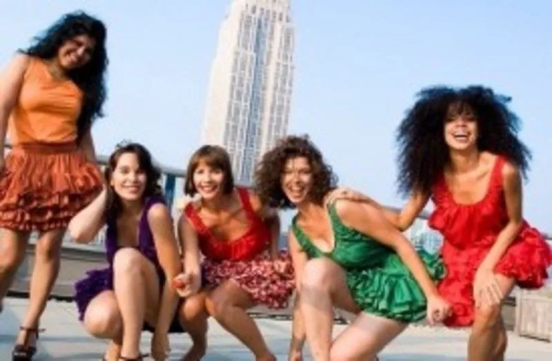 Las aventuras de cinco mujeres latinas en Nueva York, en Las aventuras de cinco mujeres latinas en Nueva York, en