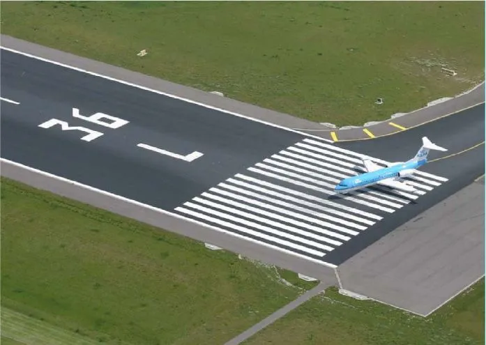 Ayudas visuales en los Aeropuertos-señalizaciones cap ... Ayudas visuales en los Aeropuertos-señalizaciones cap ...