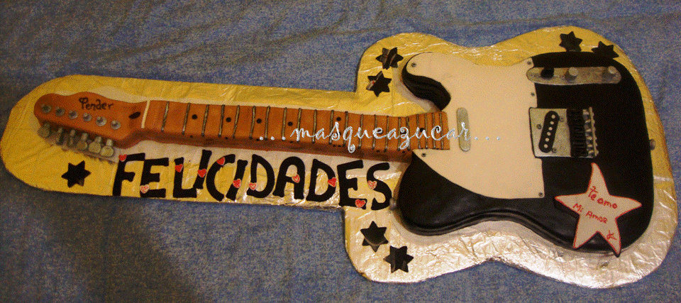 más que azúcar...: Tarta fondant Guitarra electrica