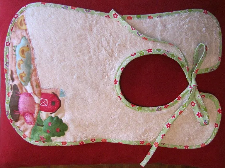babero bebe | Aprender manualidades es facilisimo.com babero bebe | Aprender manualidades es facilisimo.com