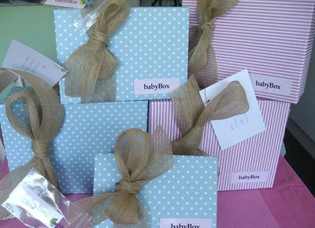 Baby Box. Cajitas decorativas y canastillas llenas de ropita de ... Baby Box. Cajitas decorativas y canastillas llenas de ropita de ...