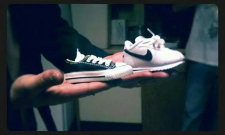 Baby chucks &amp; cortez | Cholos]3 | Pinterest