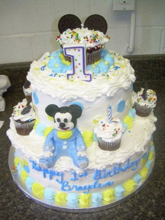 BABY MICKEY MOUSE BIRTHDAY CAKE