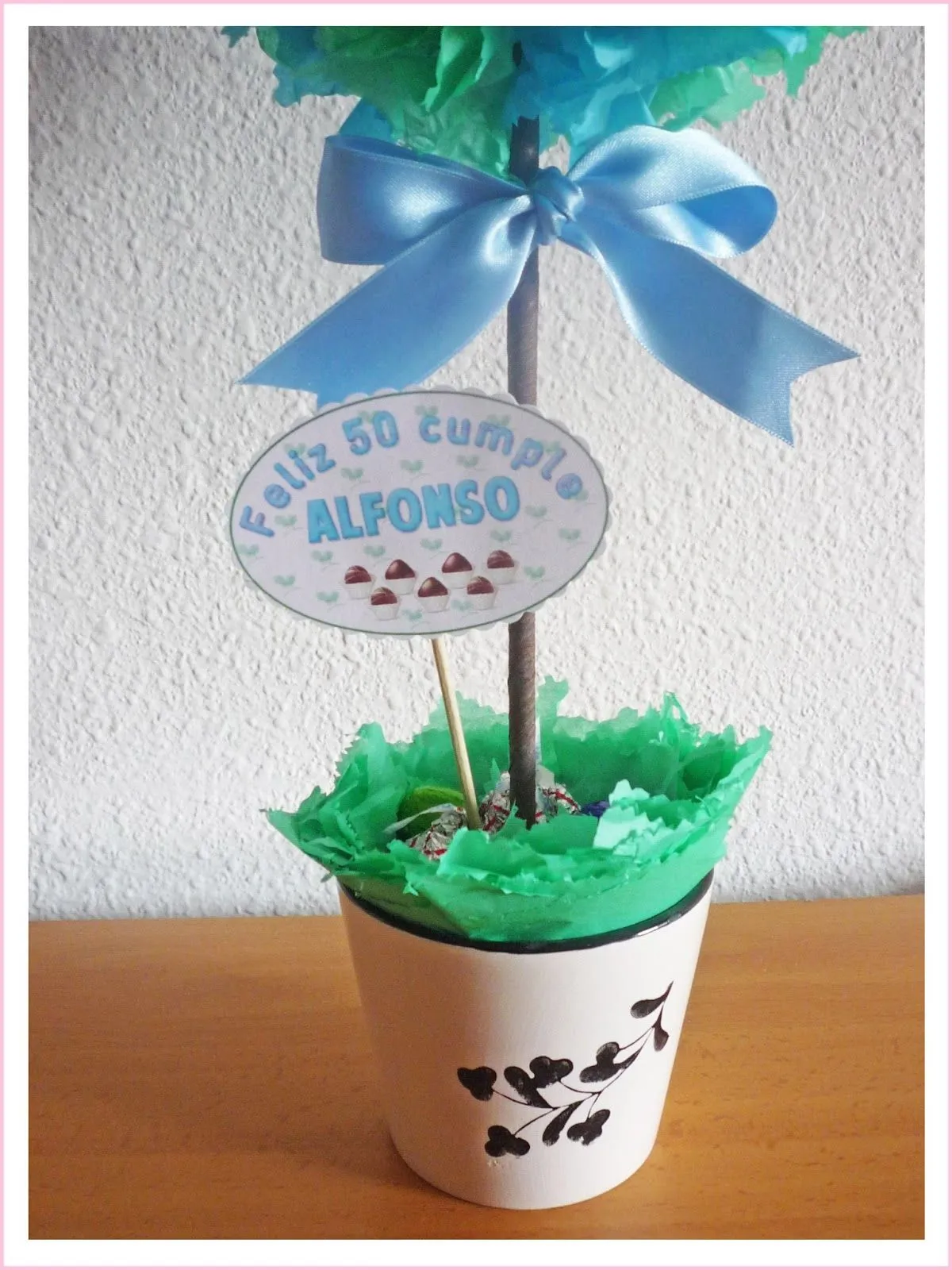 Baby Nina Fiestas: Topiarios o arboles de dulces (chuches y bombones) Baby Nina Fiestas: Topiarios o arboles de dulces (chuches y bombones)