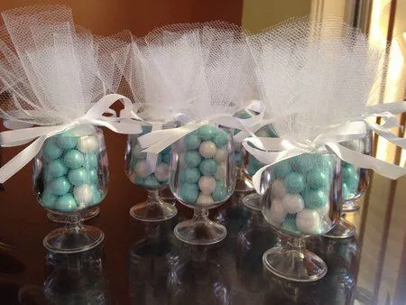 Baby shower: centros de mesa con dulces y bombones | Mesas, Baby ... Baby shower: centros de mesa con dulces y bombones | Mesas, Baby ...