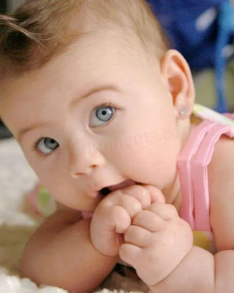 Baby with blue eyes | DesiComments.