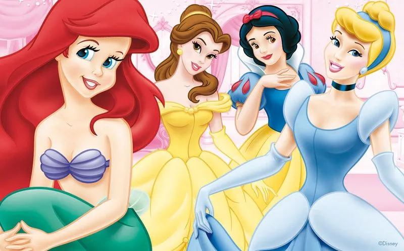 Así serían las princesas Disney si tuvieran los ojos a tamaño real ... Así serían las princesas Disney si tuvieran los ojos a tamaño real ...