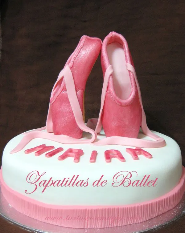 Bailando “en puntas”. Zapatillas de ballet | Morgana. Tartas con magia Bailando “en puntas”. Zapatillas de ballet | Morgana. Tartas con magia