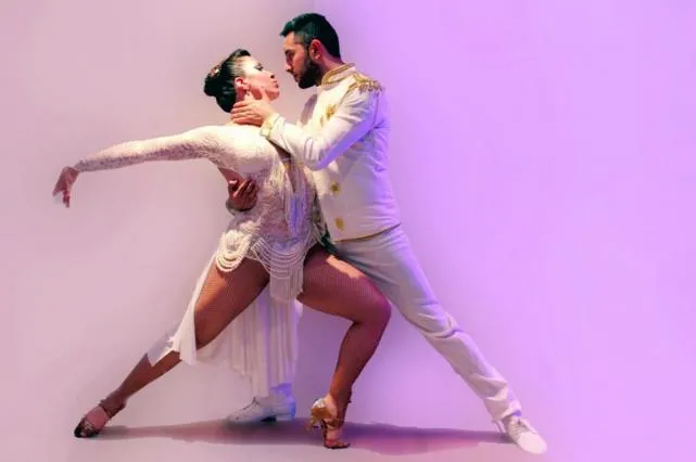 Dos días para bailar pegadito y sensual - La Gaceta