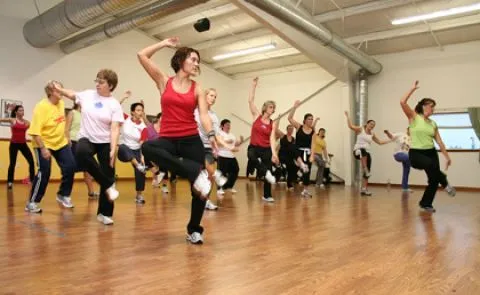 Baile entretenido: Zumba | La Actividad Física Baile entretenido: Zumba | La Actividad Física