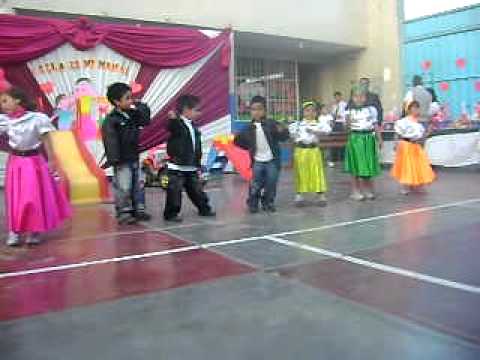 baile grease por los niños de 5 años colegio amistad - YouTube