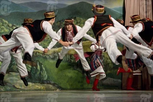 Bailes o Música Típica 13 (Ucrania, Rusia y Escocia) | CTsT-(5 ... Bailes o Música Típica 13 (Ucrania, Rusia y Escocia) | CTsT-(5 ...