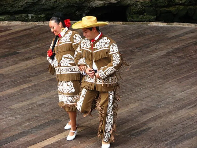 Bailes Nacionales | . . Universidad Veracruzana