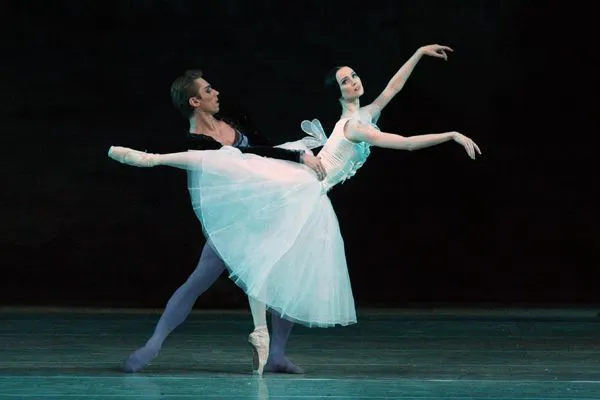 Balletomane