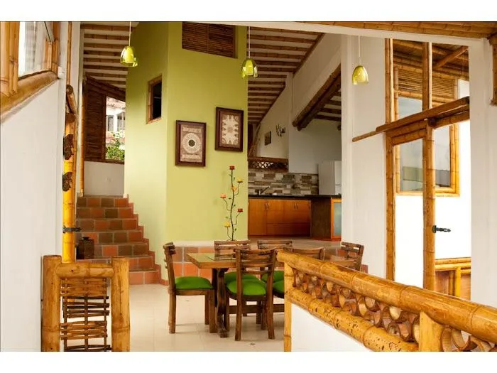 BAMBU, GUADUA. CASAS con diseños biclimáticos y vanguardistas BAMBU, GUADUA. CASAS con diseños biclimáticos y vanguardistas