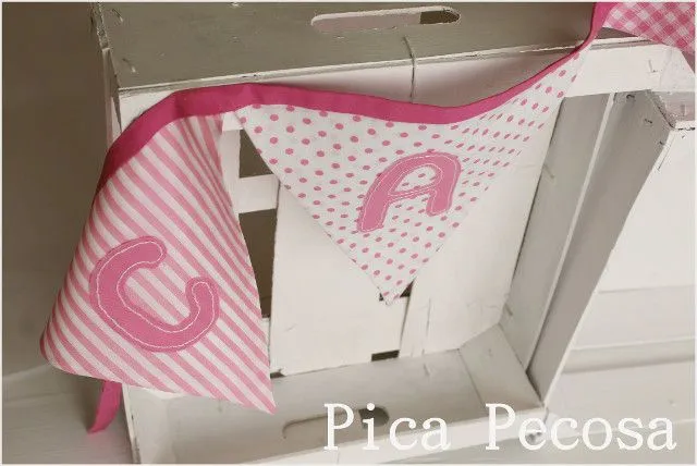 Banderines de tela para Carlota | Pica Pecosa