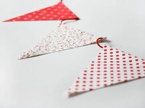 Cómo hacer banderines de tela sin costuras - YouTube Cómo hacer banderines de tela sin costuras - YouTube