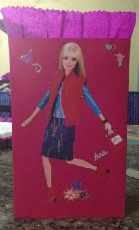 Sencillo cotillón de cartón | Aprender manualidades es facilisimo.com