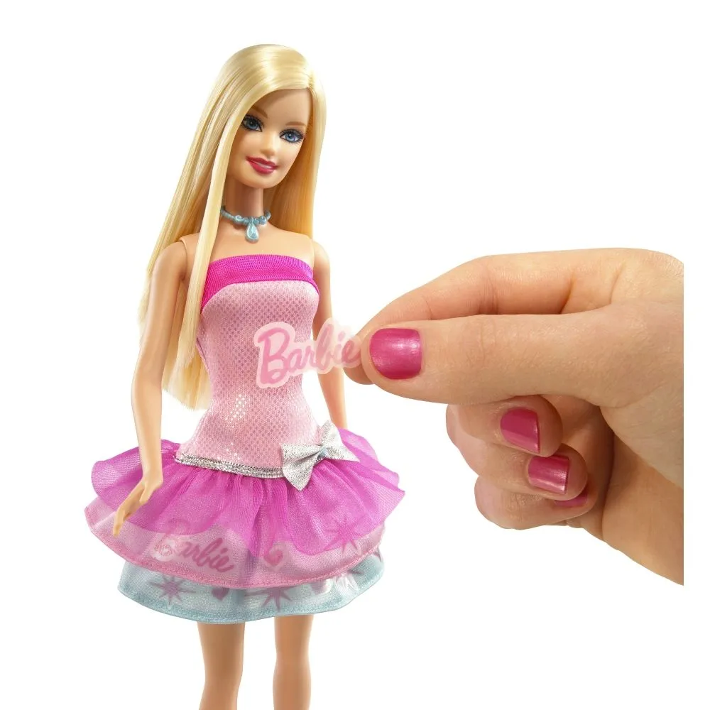Barbie en la Princesa y la Cantante: Barbie Moda Magica en Paris ...