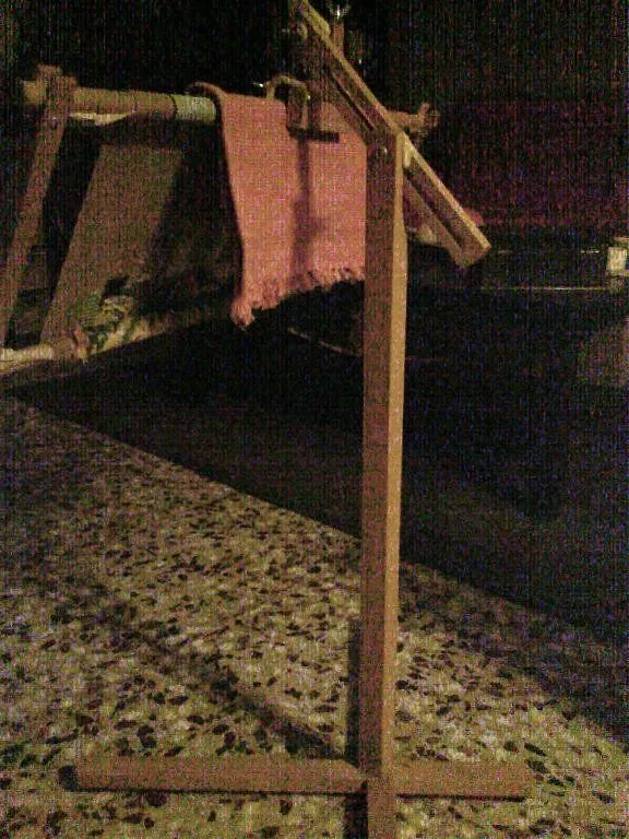 Como hacer un bastidor casero para bordar - Imagui