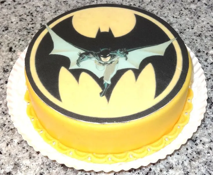 Batman Torte handgemacht von Café Riese Köln | Batman Cake ... Batman Torte handgemacht von Café Riese Köln | Batman Cake ...