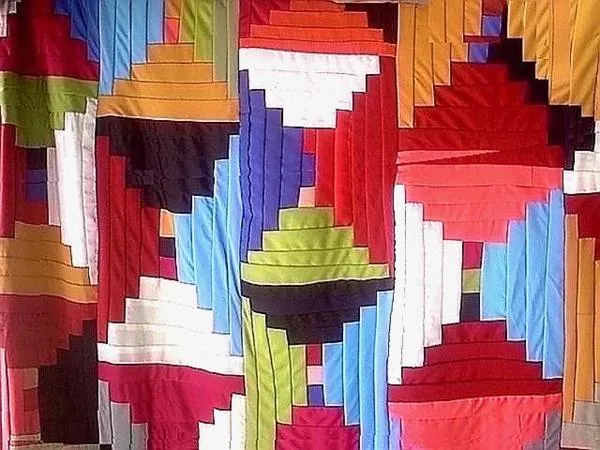 Baú de Ideias: Colcha de retalhos ou Patchwork Baú de Ideias: Colcha de retalhos ou Patchwork
